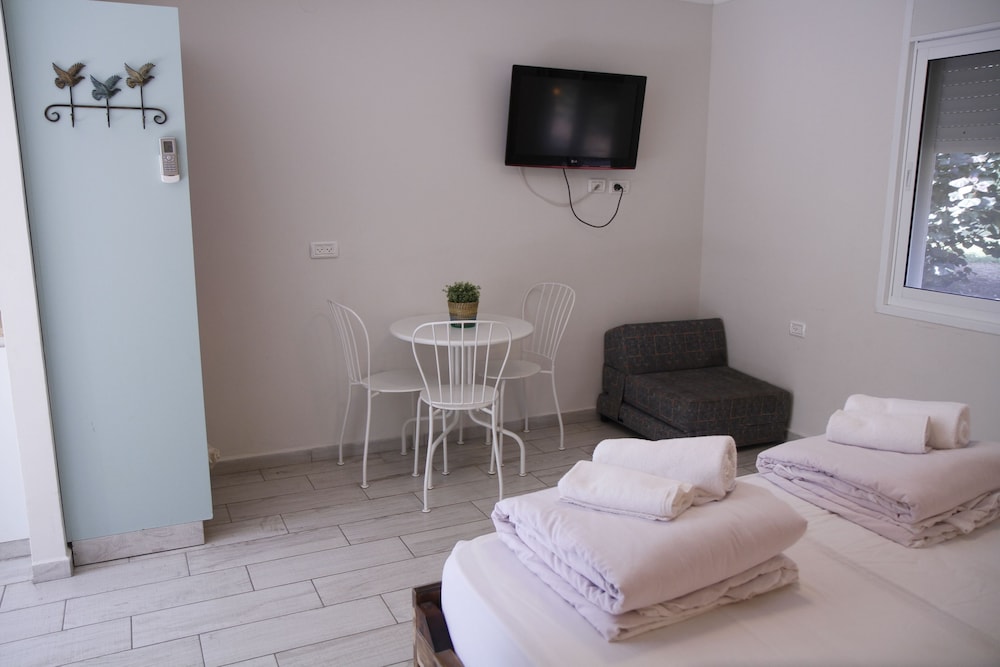 Triple Room, Garden View, Ground Floor