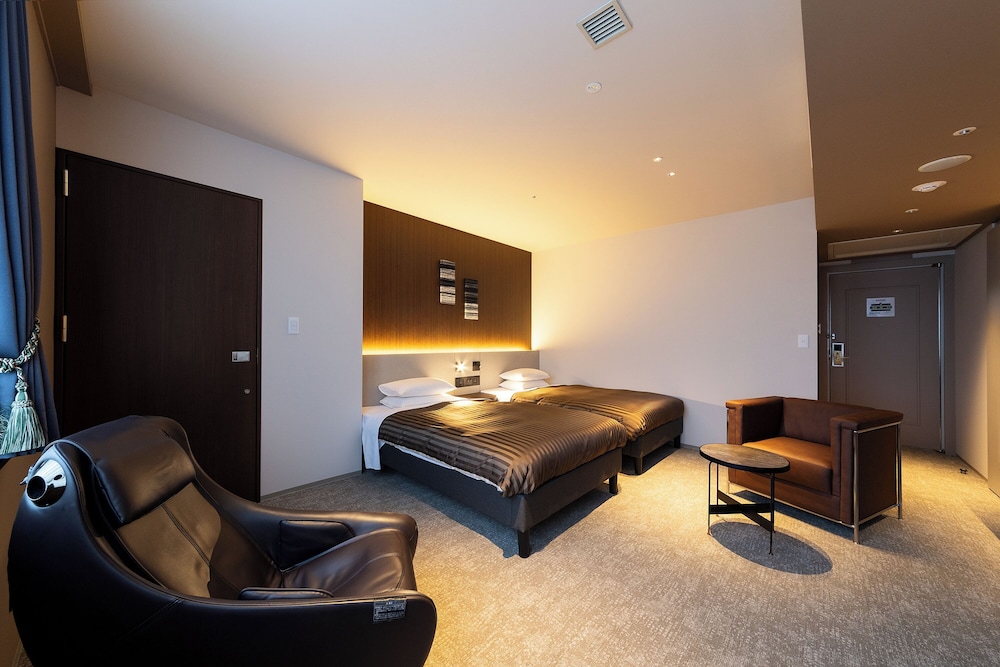 Executive Connecting Room (Non-smoking) photo 3