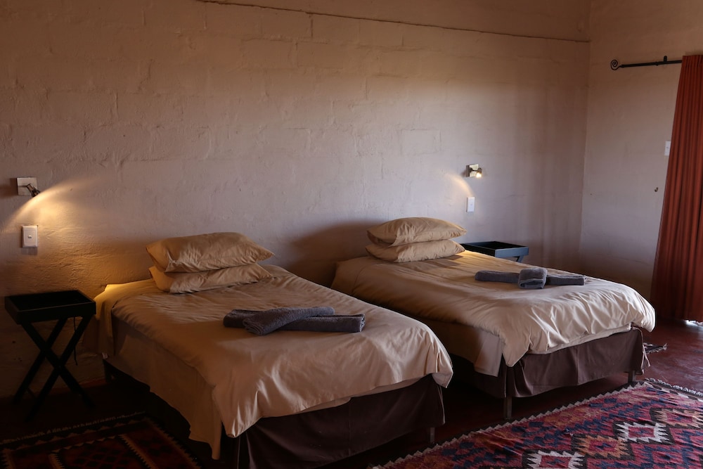 Standard Twin Room photo 3