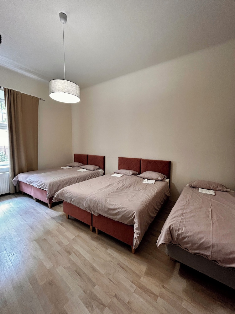 Comfort Room, Balcony, Garden View