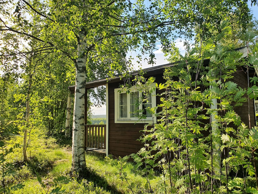 Cabin, Shared Bathroom (8-10) photo 1