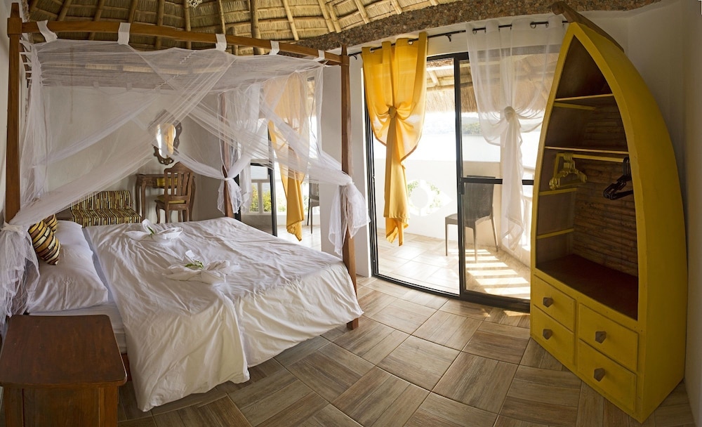 Panoramic Villa, 1 King Bed, Sea View photo 3