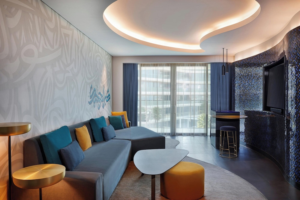 Family Suite, 2 Bedroom Family Suite, 1 King, 2 Double, Palm Jumeirah View