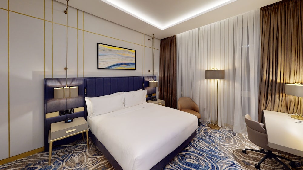 Classic Room, 1 King Bed, Accessible - Photo 8