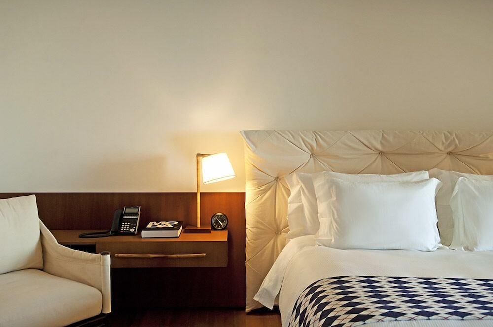 Suite, 1 King Bed photo 3