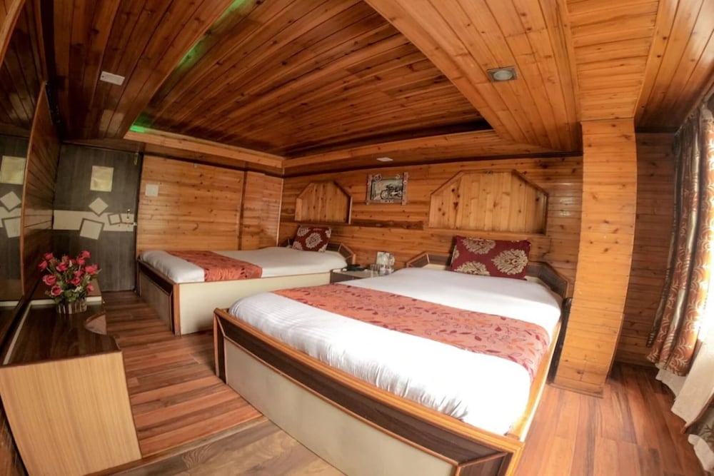 Deluxe Quadruple Room - Photo 3