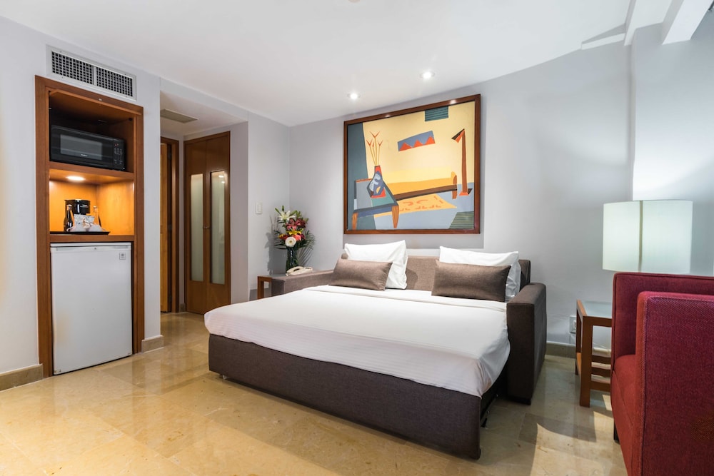 Studio Suite, 2 Double Beds photo 3