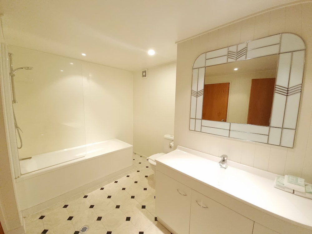 Deluxe Apartment, 1 Bedroom - Photo 5