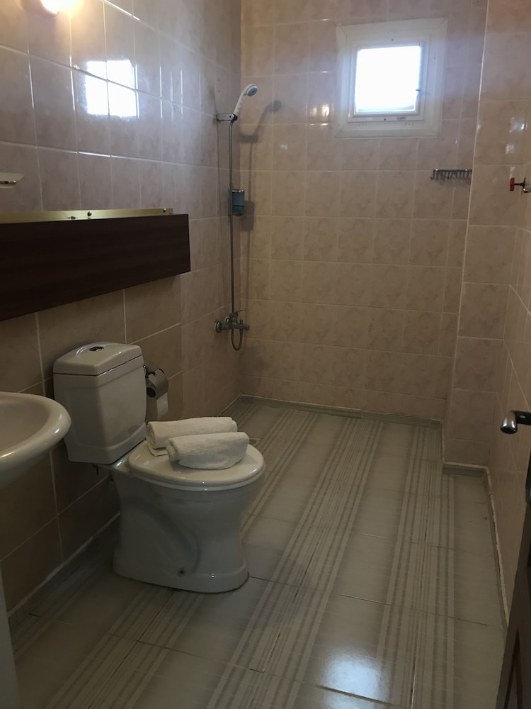 Standard Room, 1 Bedroom, Partial Sea View photo 3