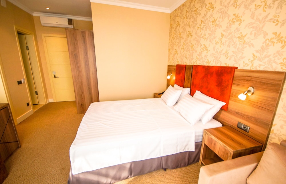 Standard Quadruple Room, 2 Bedrooms, Sea View photo 2