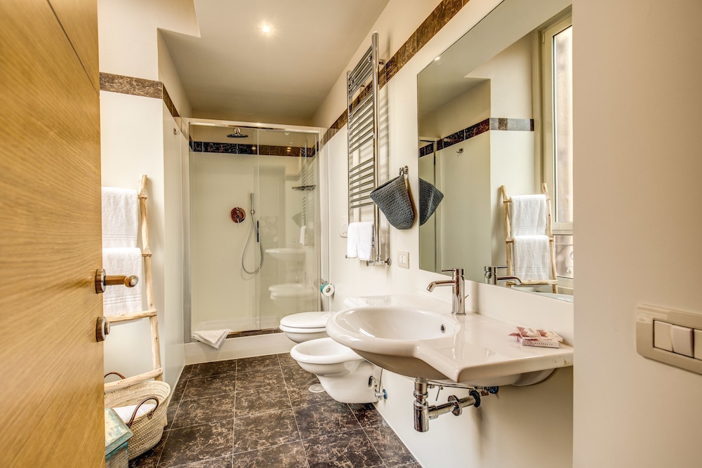 Standard Double or Twin Room photo 2