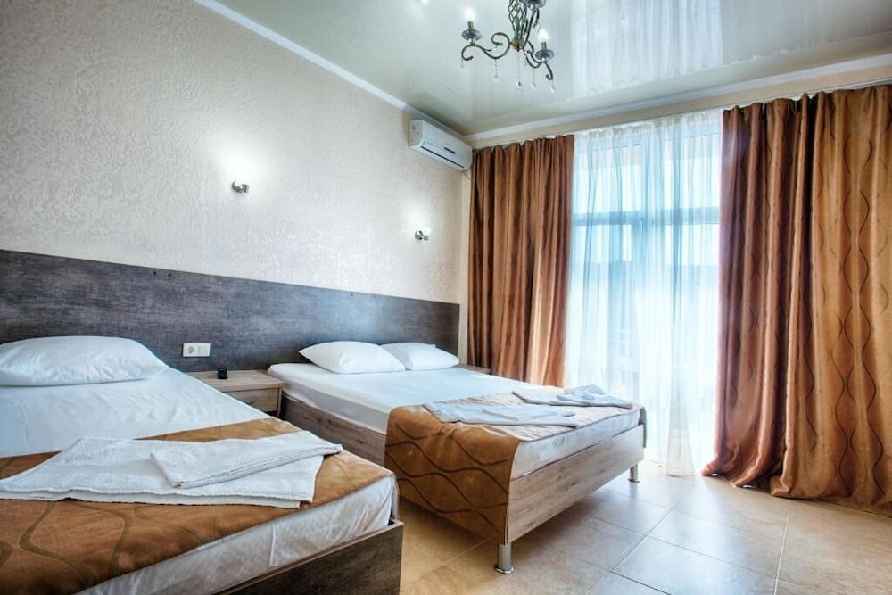 Luxury Double Or Twin Room photo 2
