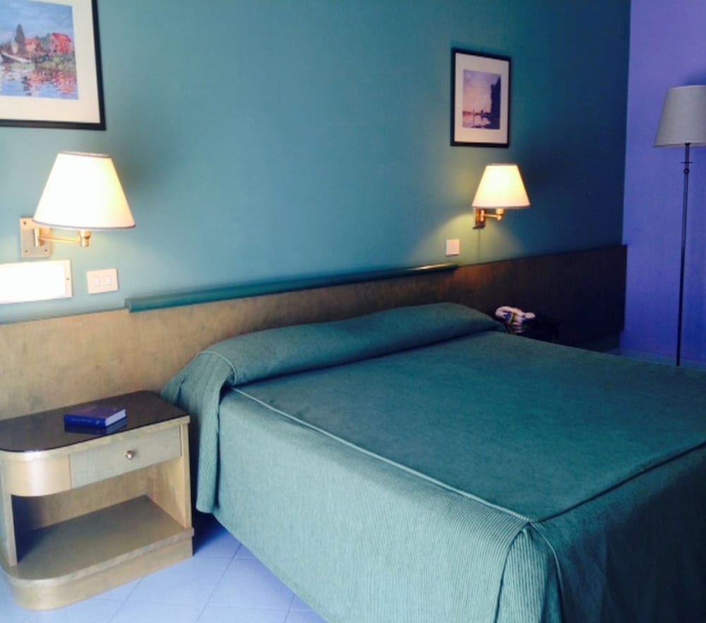 Standard Double or Twin Room, Balcony