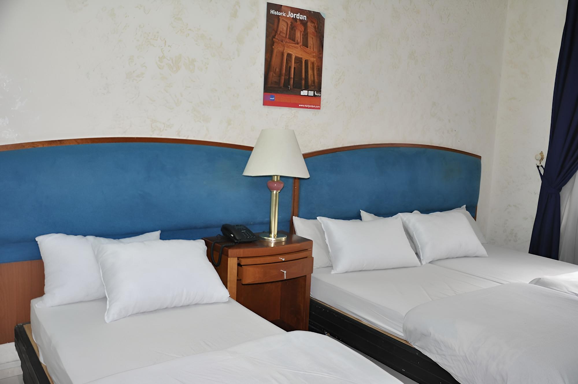 Double Room - Photo 1