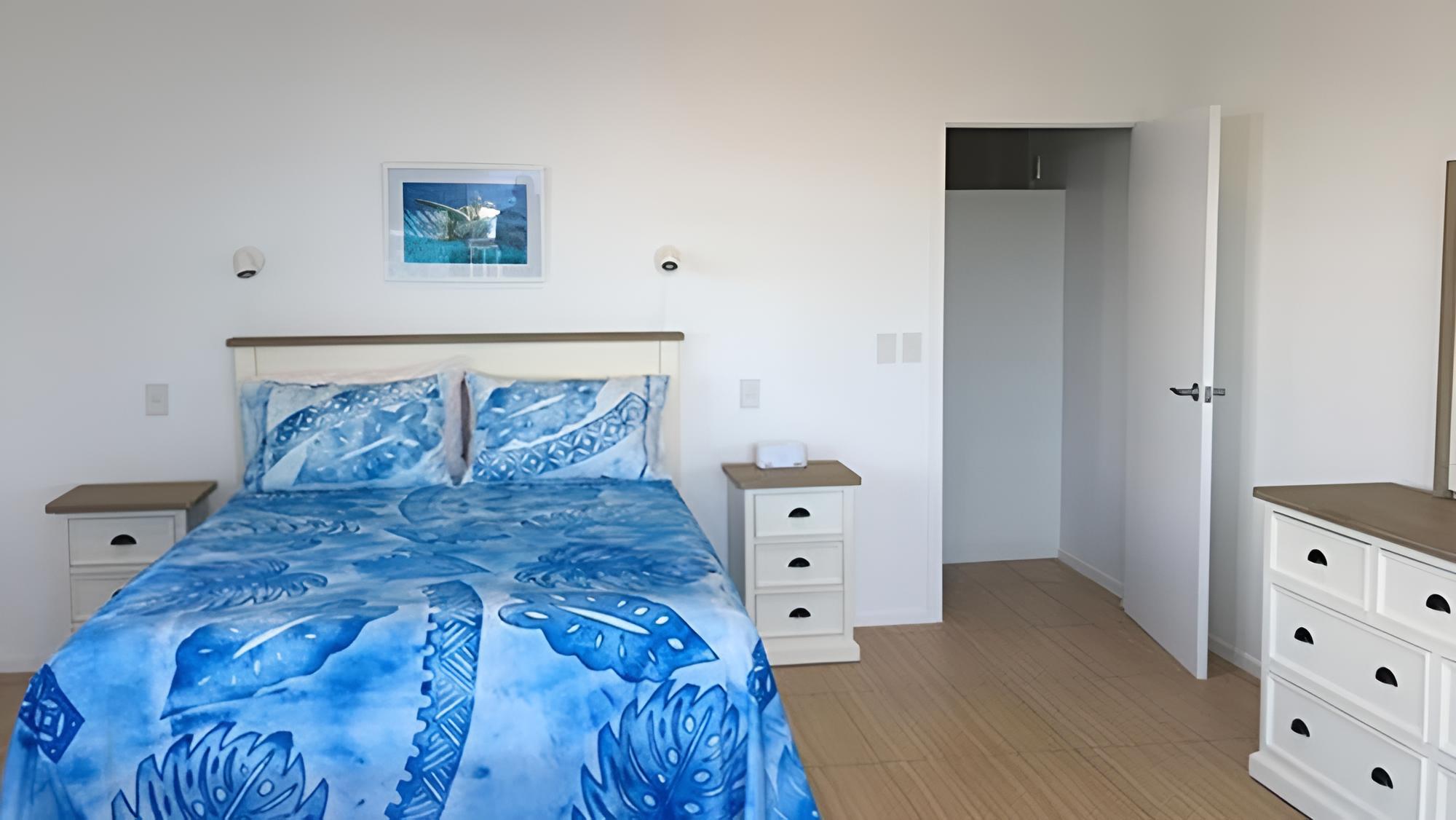 3 Bedroom Beachfront House photo 3