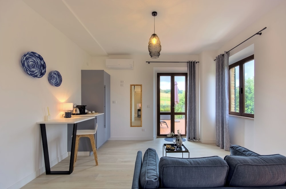 Romantic Suite photo 2