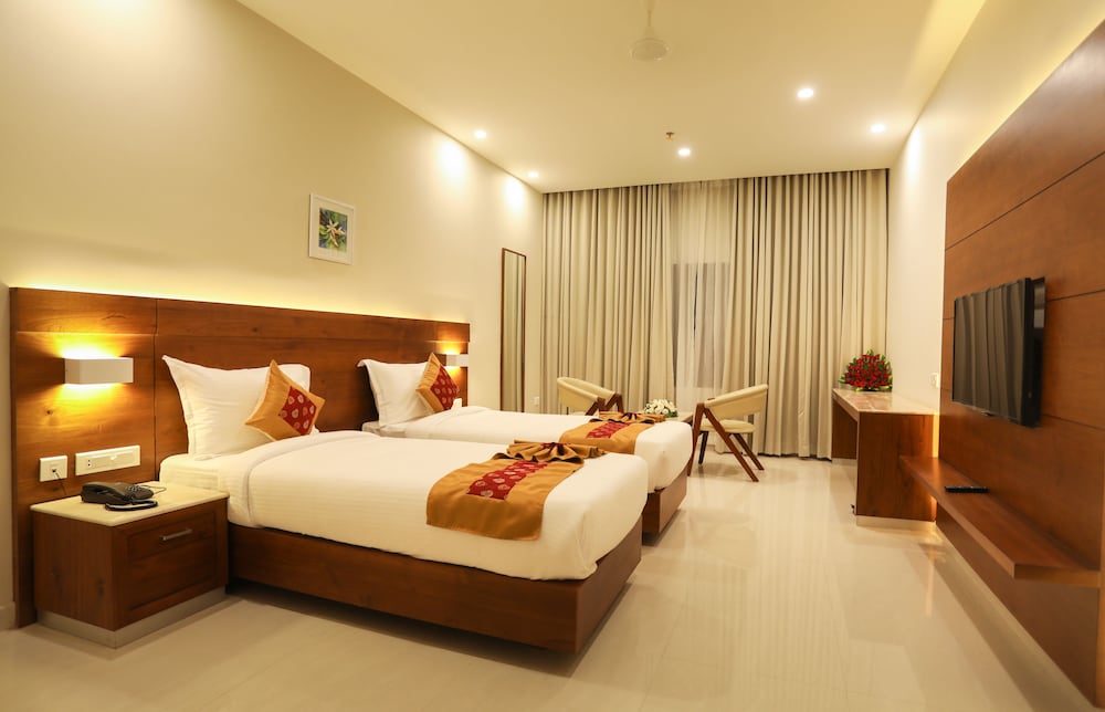 Deluxe Double Or Twin Room, Resort View photo 2