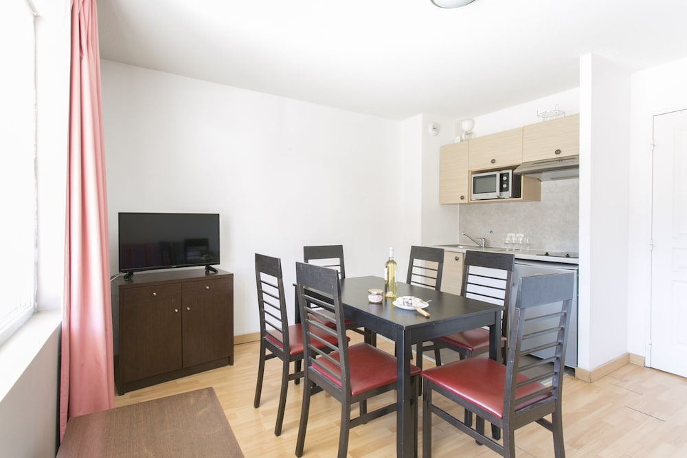 Apartment, 2 Bedrooms (6 People) photo 3