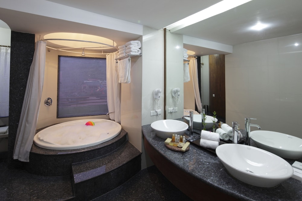 Duplex - Photo 6