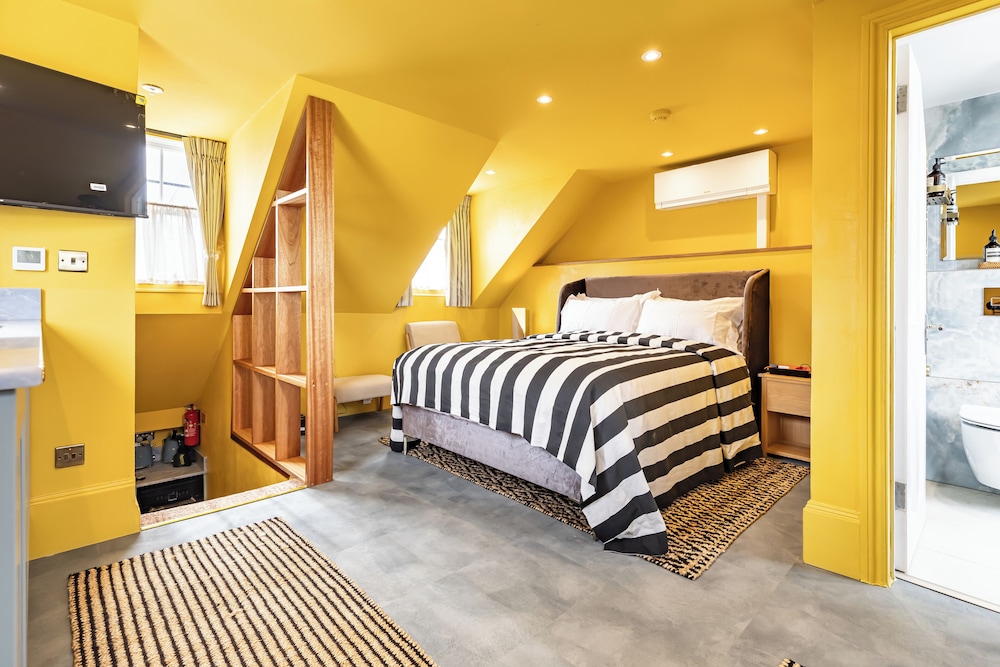 Design Apartment, Air conditioning, City View
