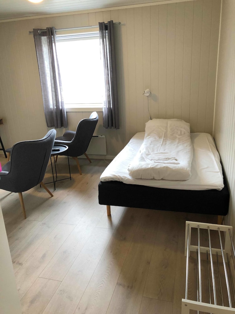 Comfort Room, 1 Large Twin Bed photo 1