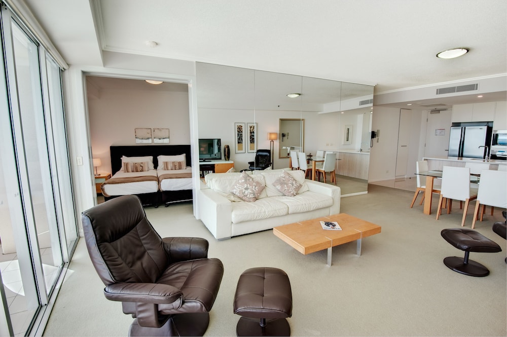 Apartment, 2 Bedrooms, Beach View - Photo 6