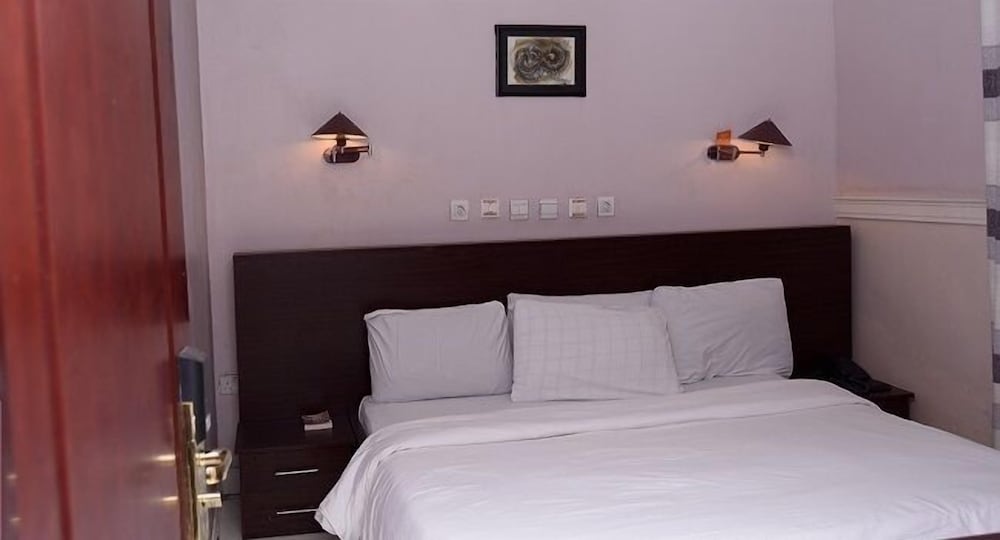 Standard Room photo 1