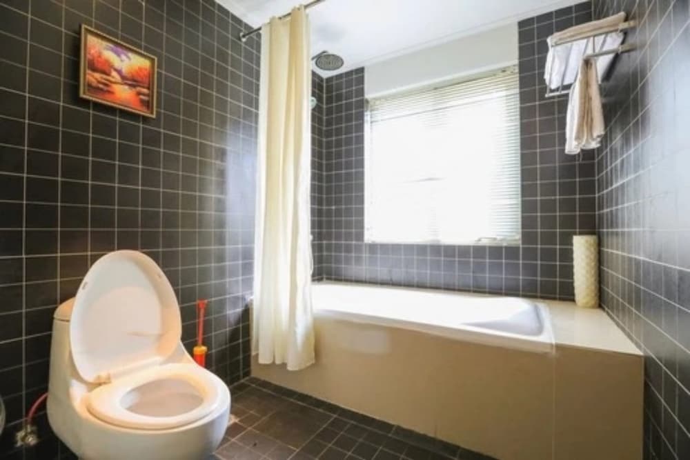 Classic Room, River View photo 2