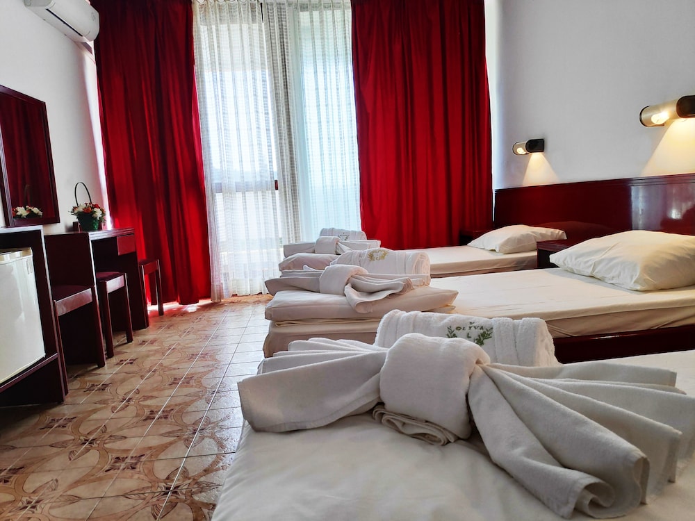 Twin Room, Terrace photo 2