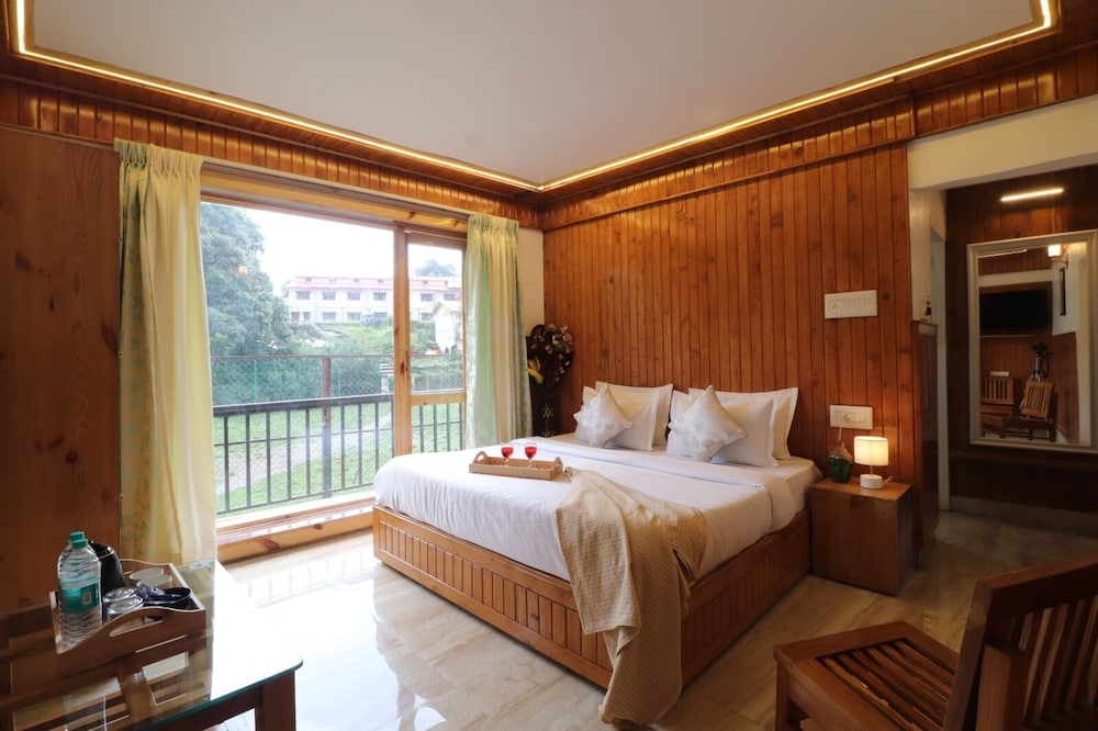 Standard Room, Valley View