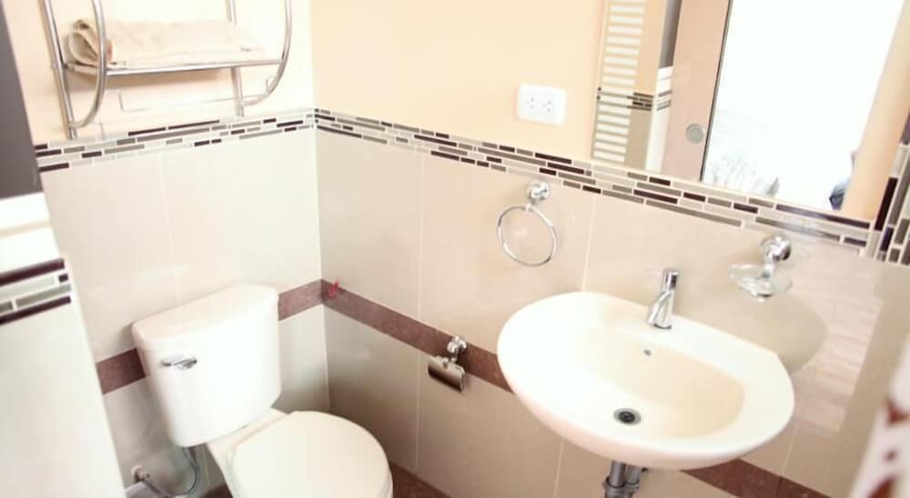 Room, Private Bathroom photo 3