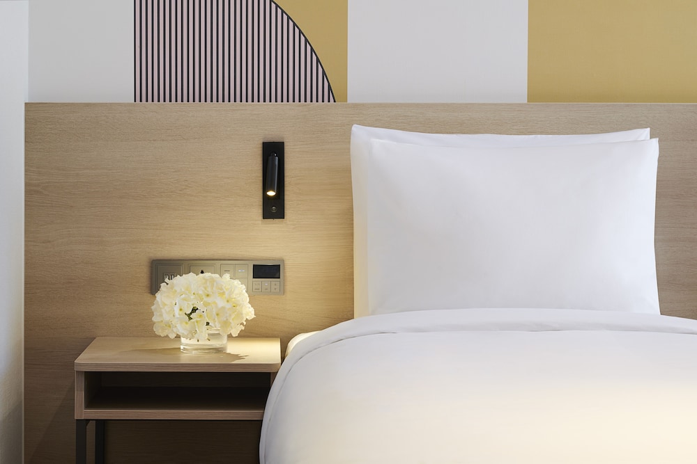 Superior Suite, Multiple Beds - Photo 3