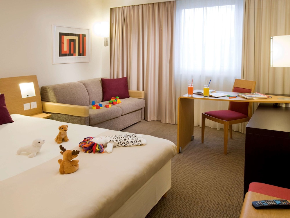 Superior Room, 1 Double Bed with Sofa bed, Non Smoking - Photo 3