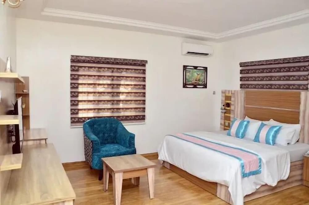 Family Apartment, Balcony, City View photo 2