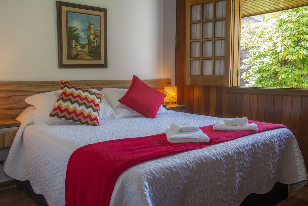 Comfort Cabin, 1 Queen Bed photo 1