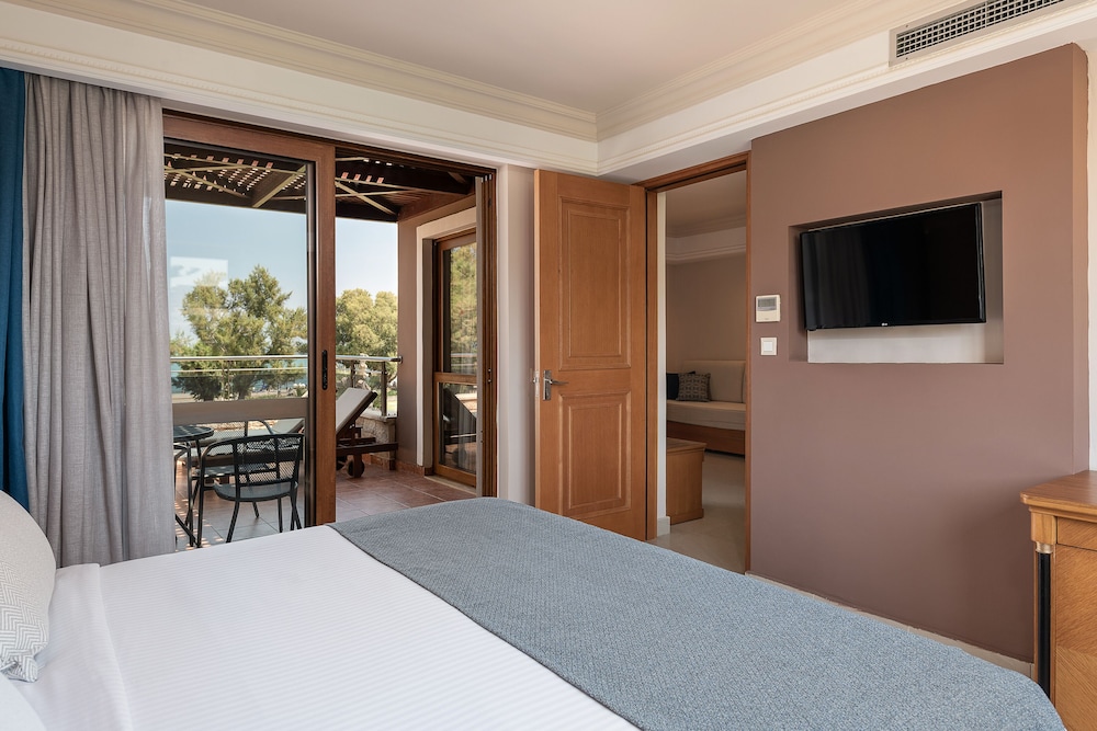 Family Suite Garden View Bungalows photo 2
