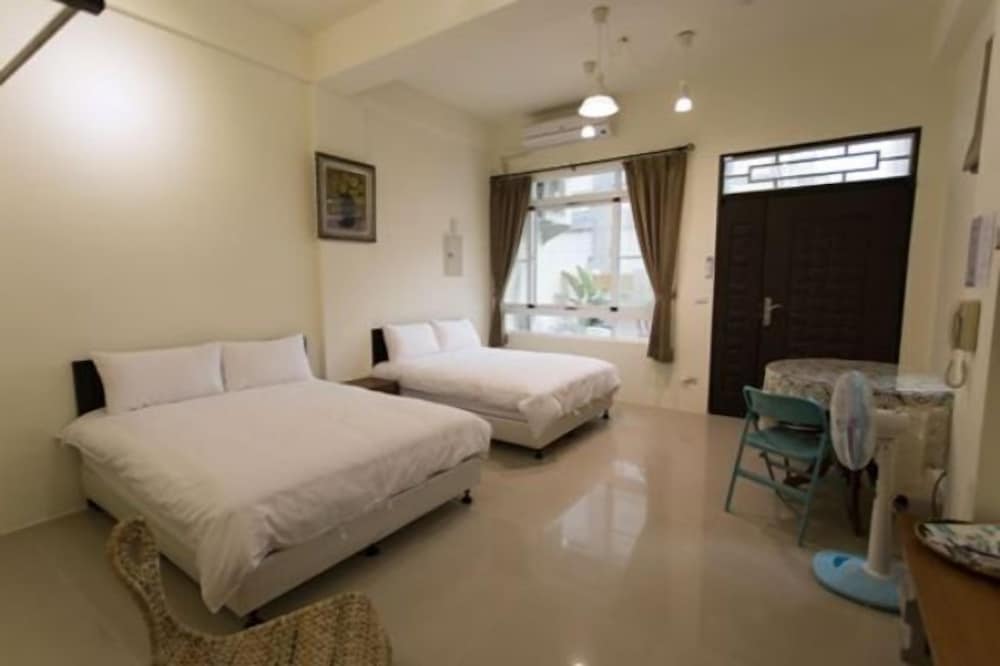 Family House, 5 Bedrooms photo 1
