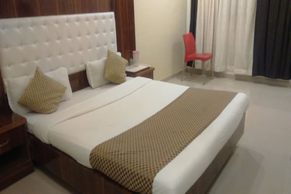 Double Bed Non Ac Room