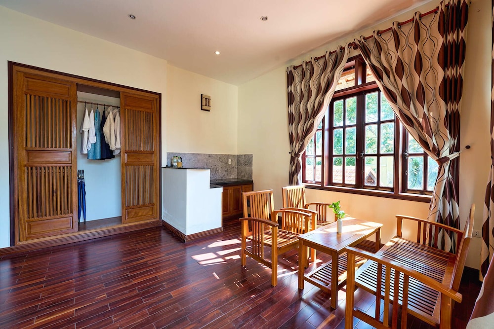 Deluxe Double Room photo 2