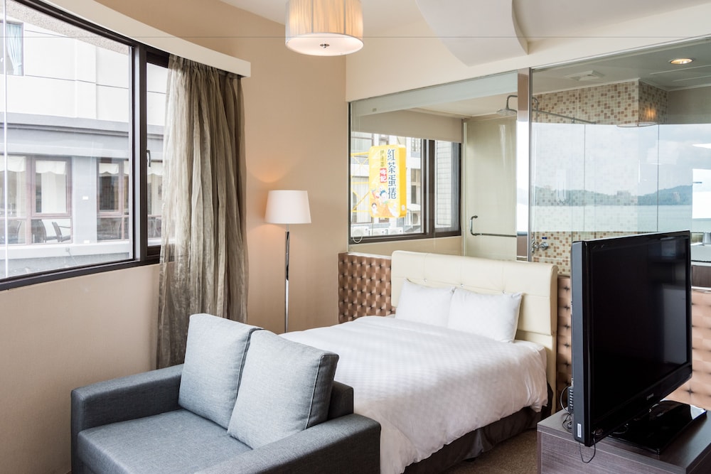 Elite Quadruple Room, Lake View, Ground Floor photo 2