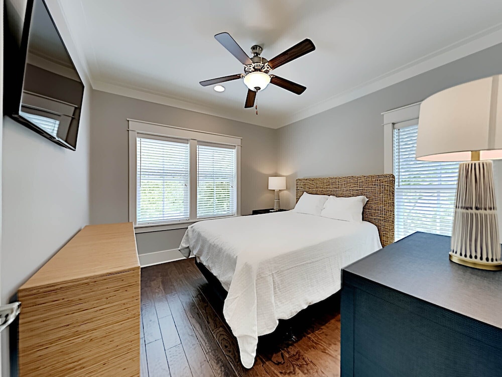 House, Multiple Beds, Kitchen, Garden View