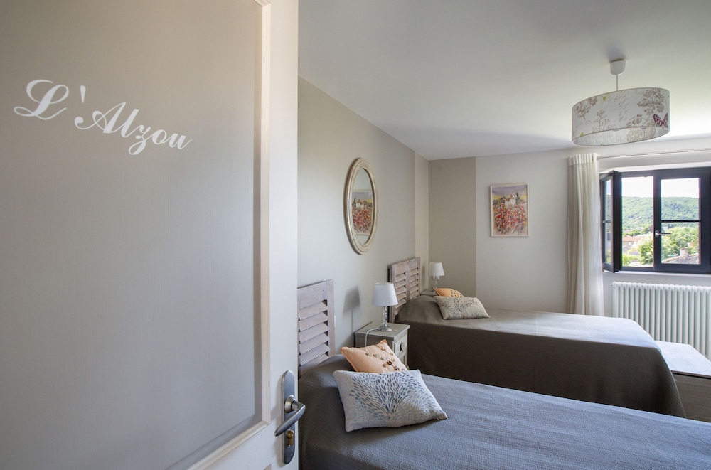 Double Room (L'Alzou)