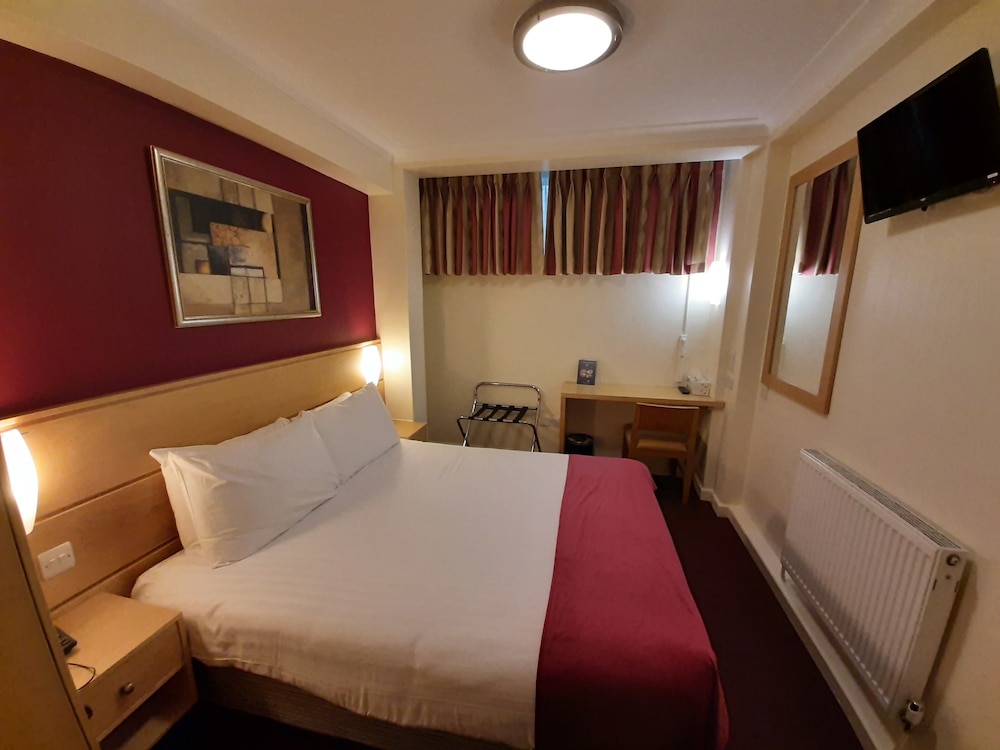 Economy Double Room photo 1