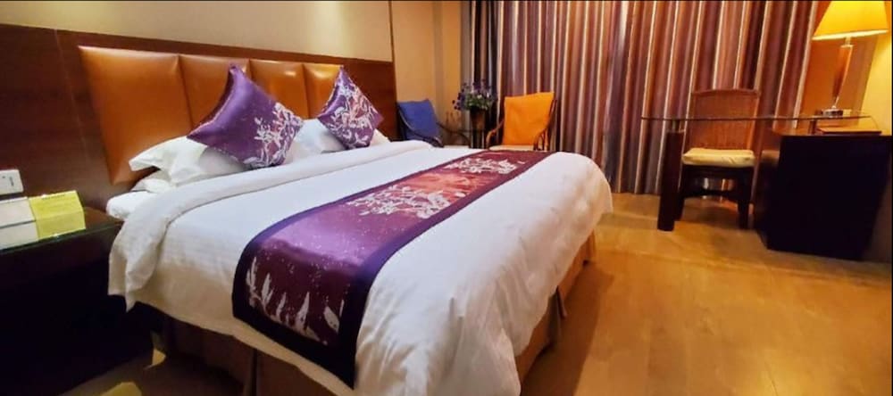 Business Room, 2 Single Beds(with computer) photo 1