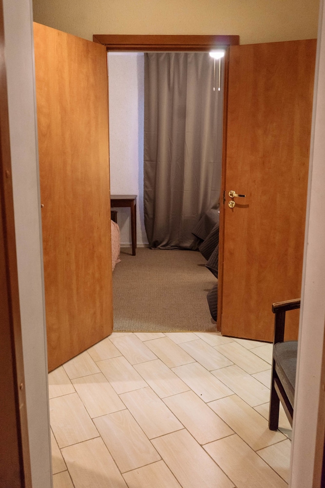 Economy Twin Room photo 3