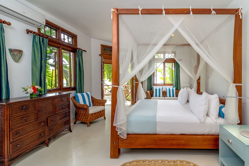 Luxury Villa, 5 Bedrooms