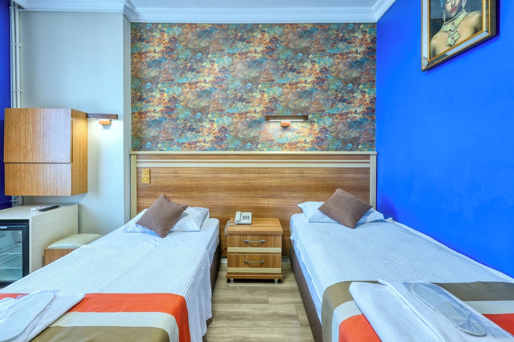 Standard Double Room, 1 Double or 2 Twin Beds photo 2