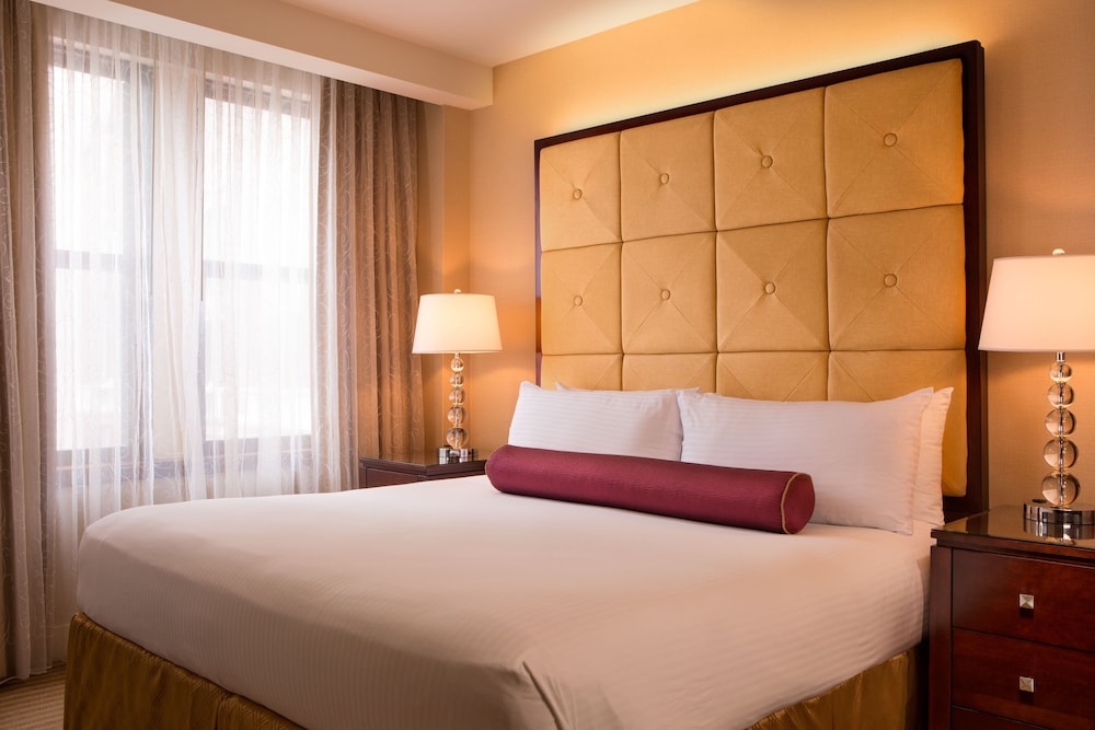 Superior Room, 1 King Bed - Photo 1