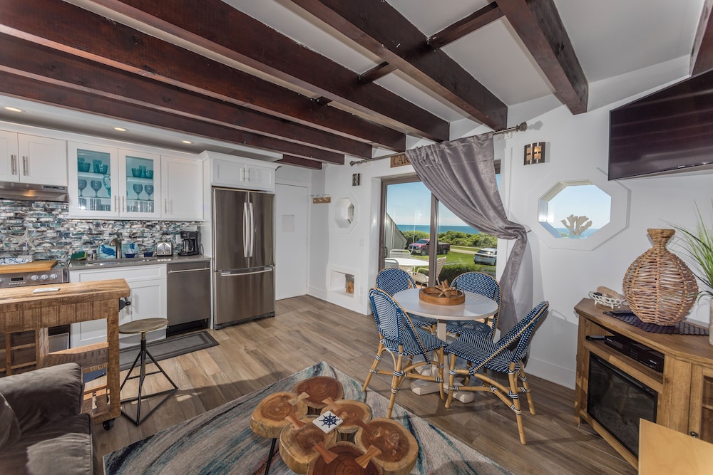 Suite, 1 Bedroom (Lower Level)