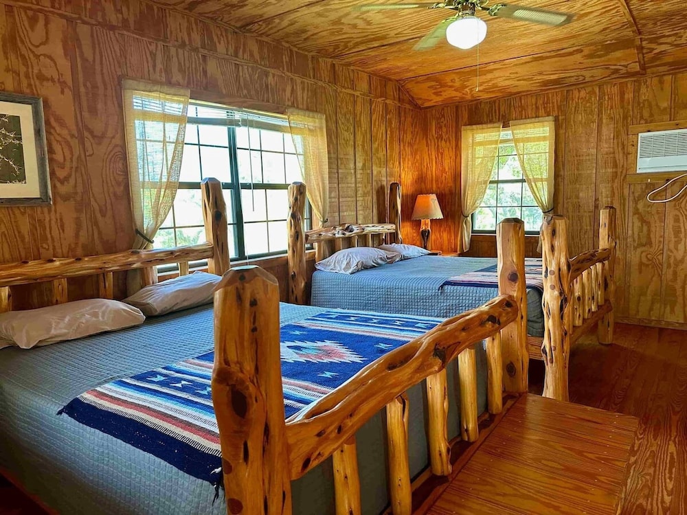 Cabin photo 3
